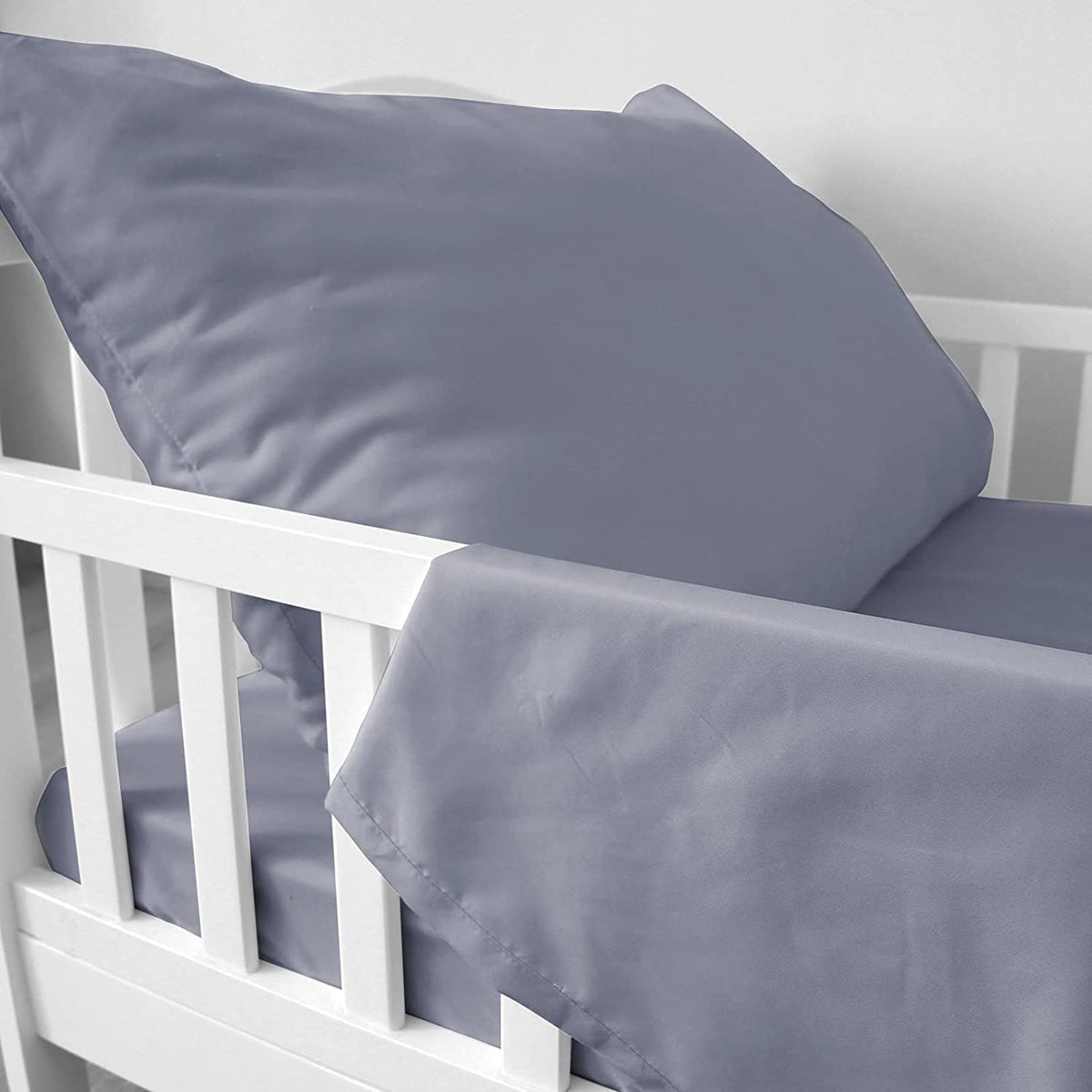 3-Piece Microfiber Toddler Sheet Set I48280