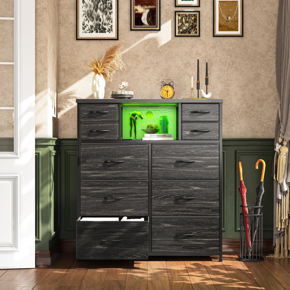 Black 10 Drawer Dresser with LED & Charging Station V122673