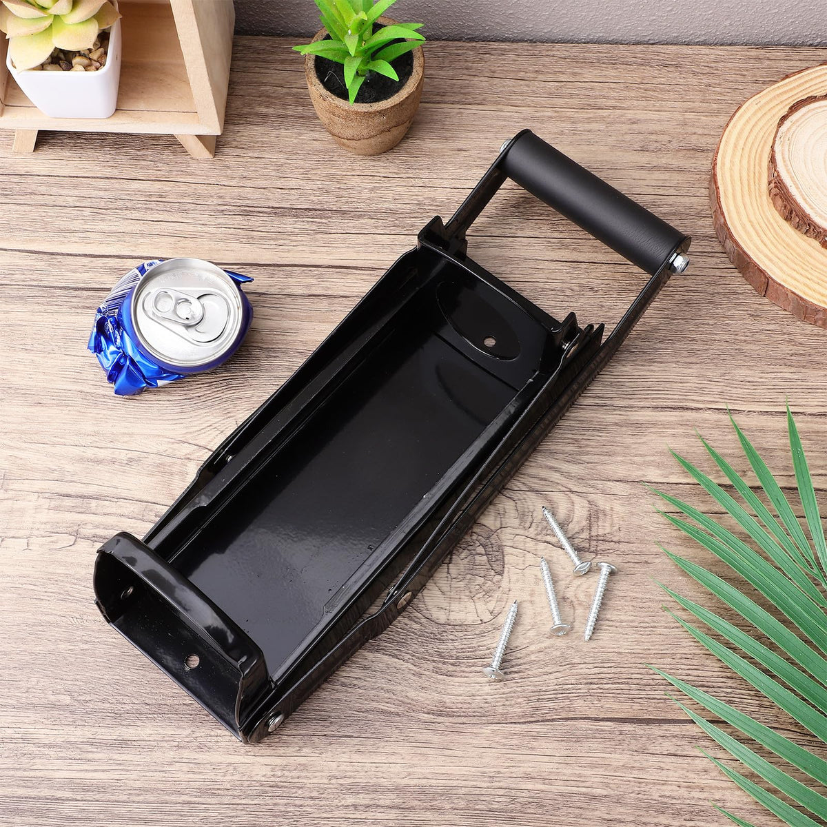 Stainless Steel Wall Mounted Can Crusher Q418